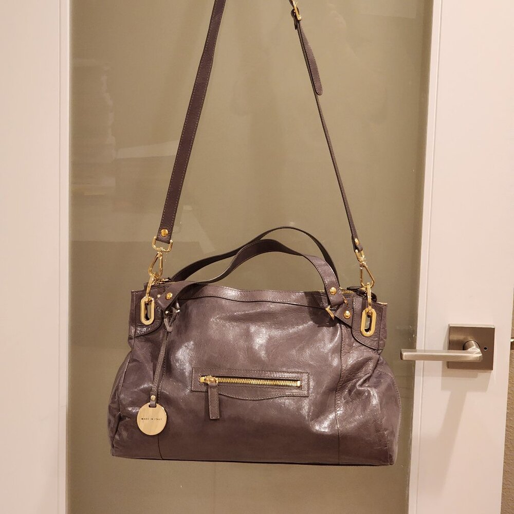 Brand New!! BEVINI: Italian Light Weight Dove Gray Leather bag - Picture 7 of 16